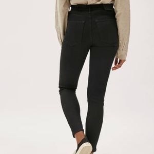 EVERLANE The Authentic Stretch High-Rise Skinny, black, size 28 reg